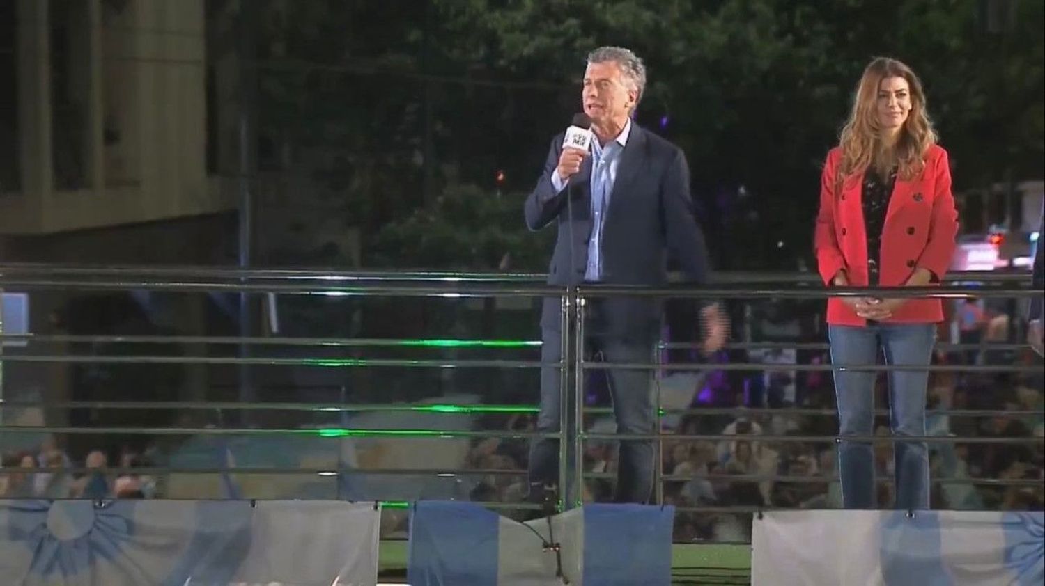 Mauricio Macri cerró su campaña electoral en la capital de Córdoba