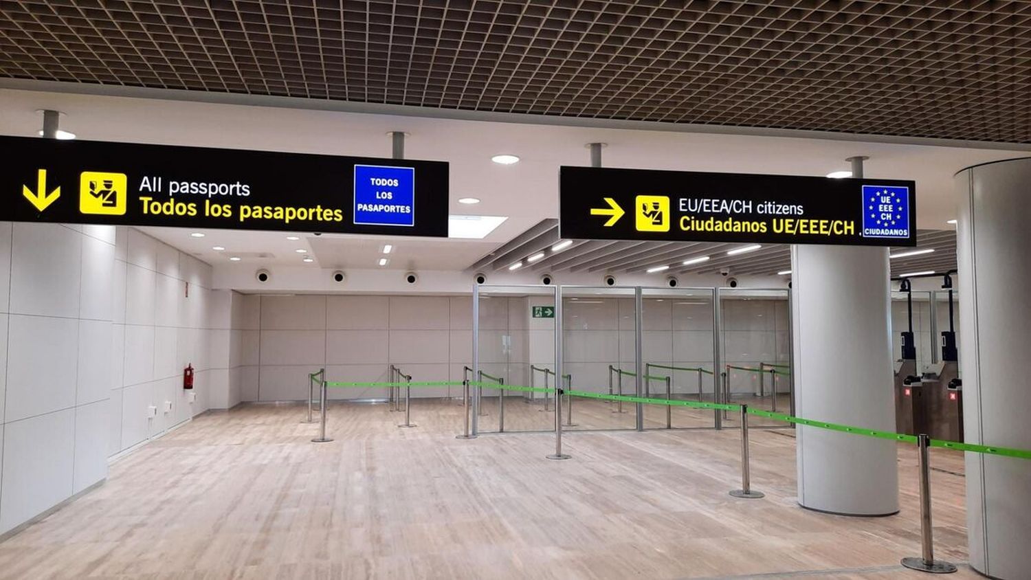 Aena inaugura la nueva zona de salidas internacionales del Aeropuerto de Sevilla