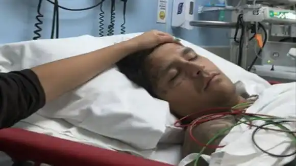 HOSPITALIZAN de EMERGENCIA al cantante mexicano Christian Nodal