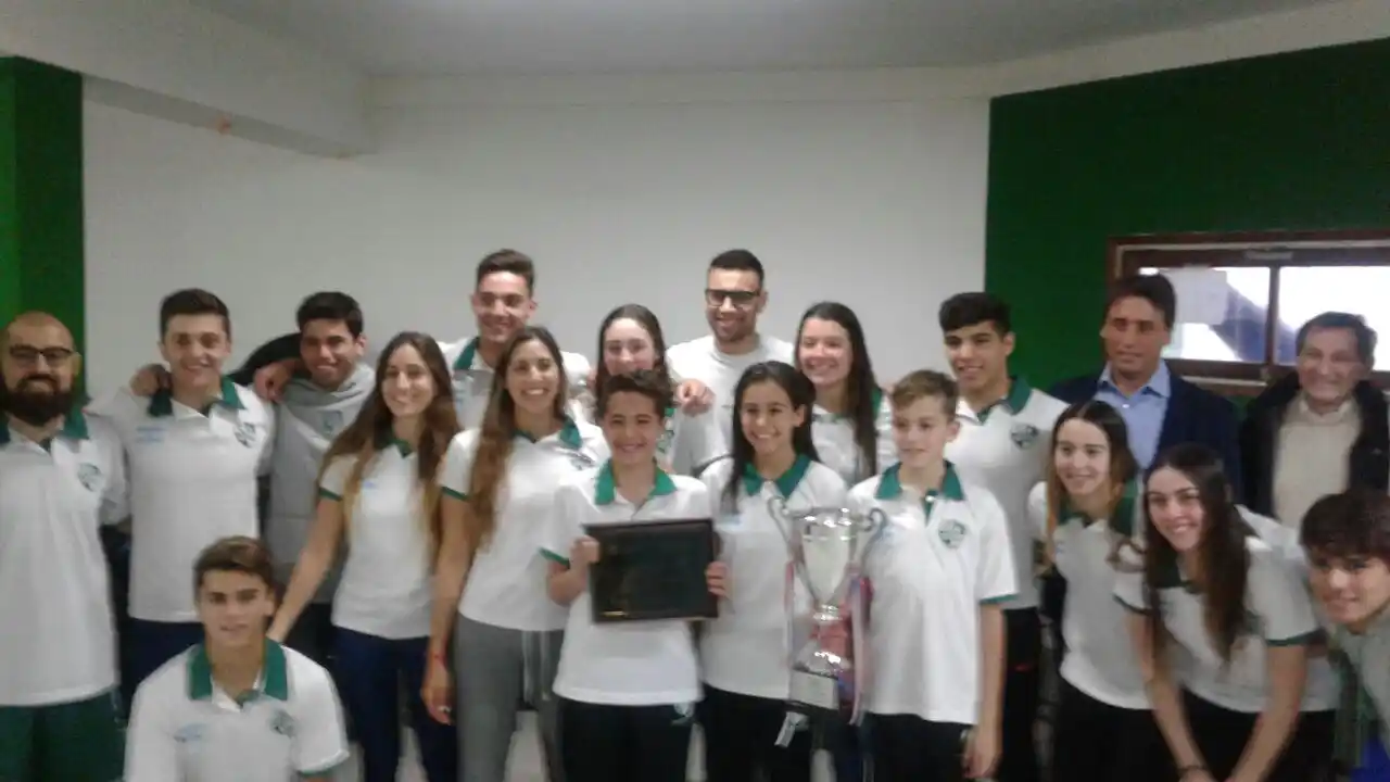 El EMDER reconoció a Once Unidos