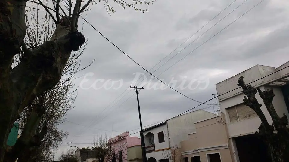 Algunos barrios se quedaron sin luz tras la tormenta