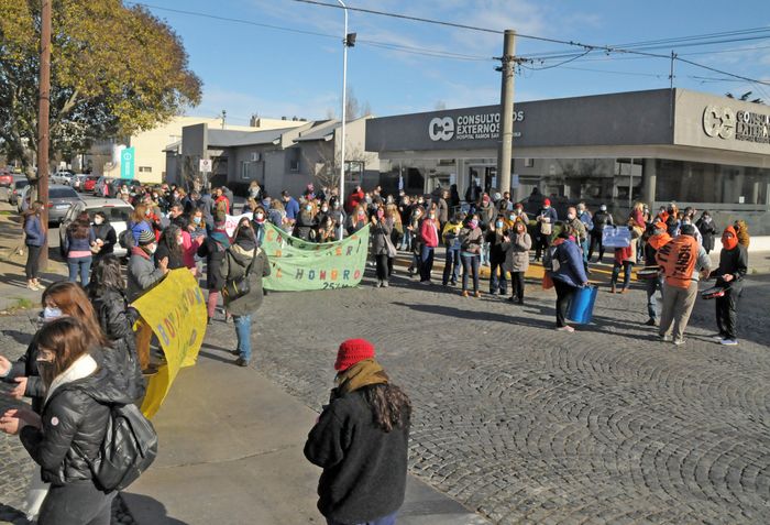 Con alta adhesión al paro de los sanitaristas, Trabajo convocó a una audiencia