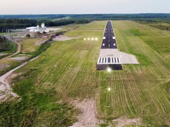 Finalización de la Obra del Aeropuerto Comodoro Pierrestegui: Un Paso Clave para la Integración Regional