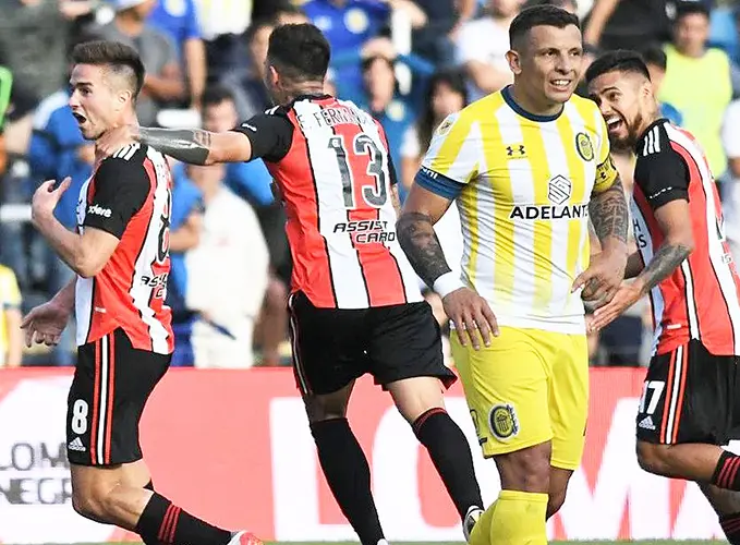 River. Remontó y mantiene el invicto