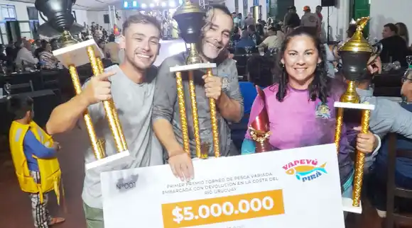 En Yapeyú, Corrientes, pescadores de Concordia se destacaron en el podio