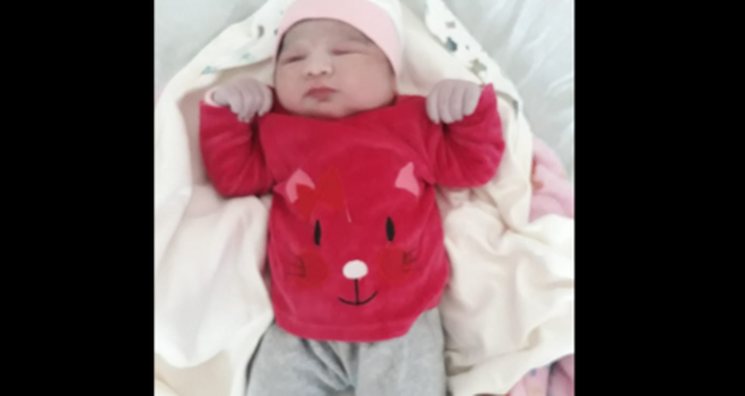 Nacidos en cuarentena: bienvenida, Ariadna