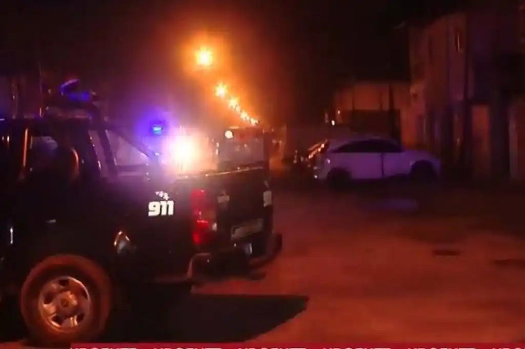 Balearon el frente de una fábrica en Rosario