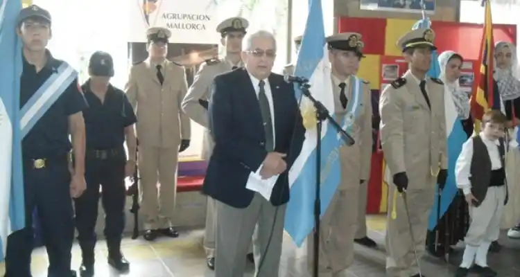 Excombatiente cruzó a Mosteiro luego de su discurso por la Guerra de Malvinas