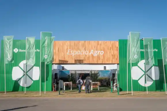 Banco Santa Fe recibió más de 300 solicitudes de crédito por $38.000 millones en Expoagro