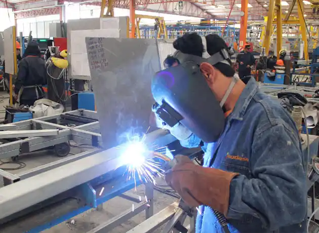 El uso de la capacidad instalada de la industria subió 68% en octubre