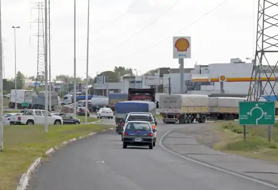 Concejales analizaron el proyecto para urbanizar la 226 y valoraron el aporte