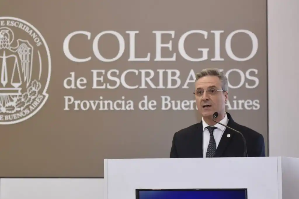 El presidente del Colegio de Escribanos de la Provincia de Buenos Aires, Guillermo Longhi.