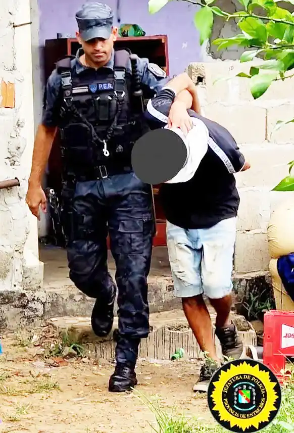 Detuvieron al presunto autor de un arrebato en la vía pública