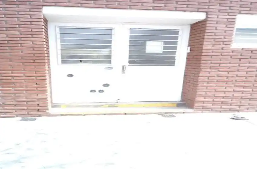 Curas de barrios populares con temor a represalias