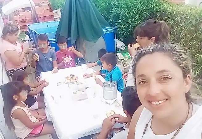Comprometidas con los chicos del barrio