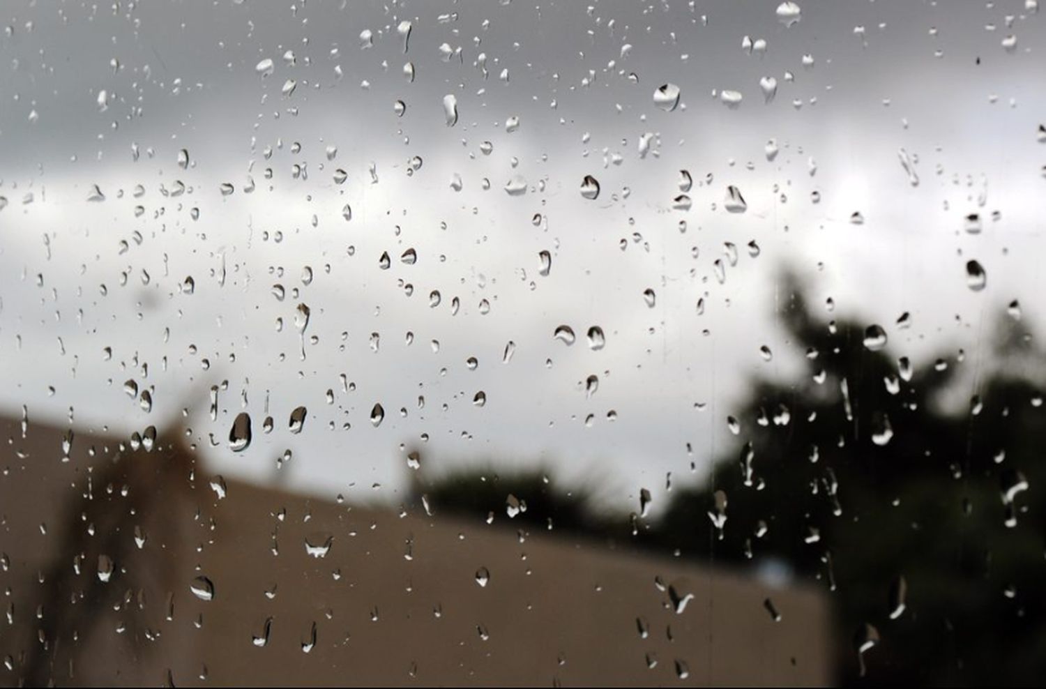 Alguna vez debe cumplirse: otra vez, hay amenaza de lluvias