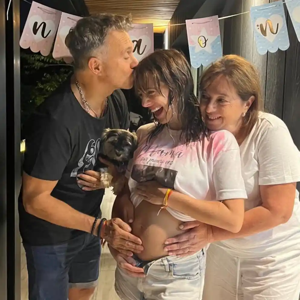 El reconocido periodista Sergio Lapegüe manifestó públicamente su alegría por convertirse en abuelo y dar la bienvenida a la nueva integrante