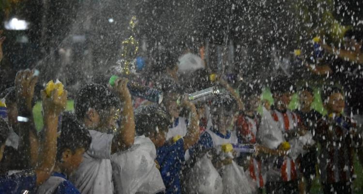 El cierre del Torneo de Verano de la Liga Infantil fue una fiesta