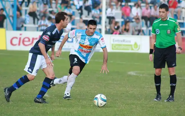 Juventud Unida empató sin goles en el cierre del torneo 