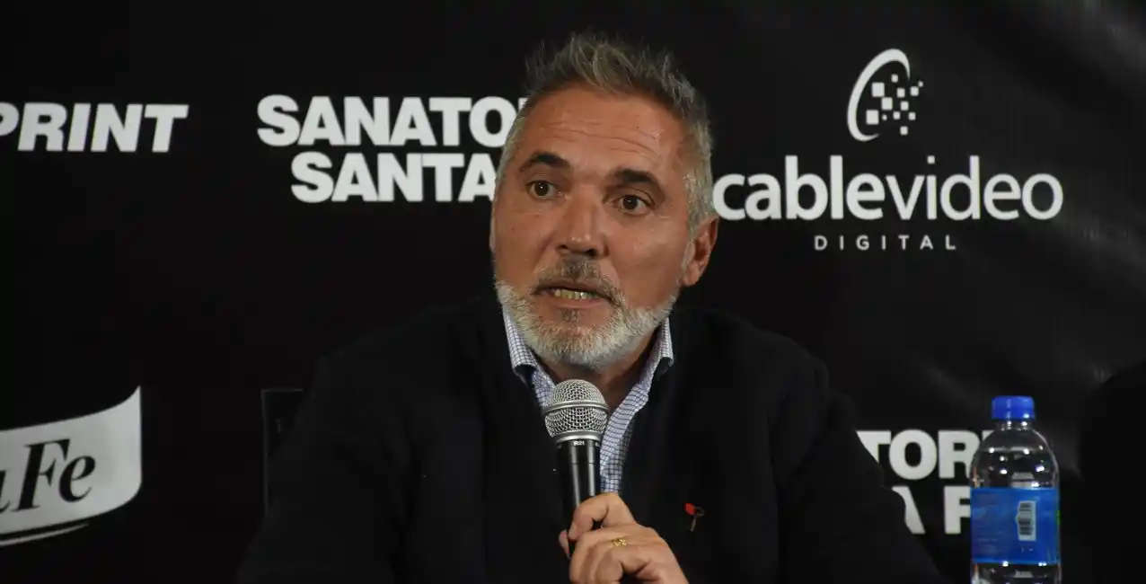 Colón presentó a su nuevo DT Sergio Rondina