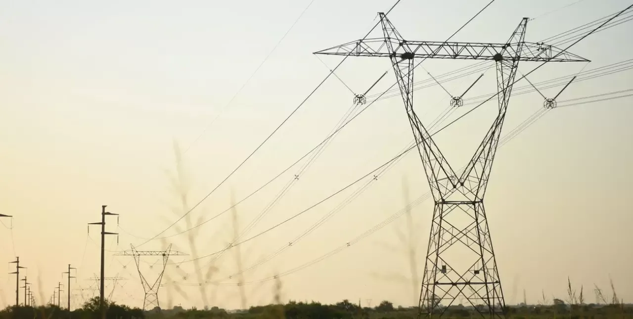 De cara al verano, se actualizaron los costs de la energía.