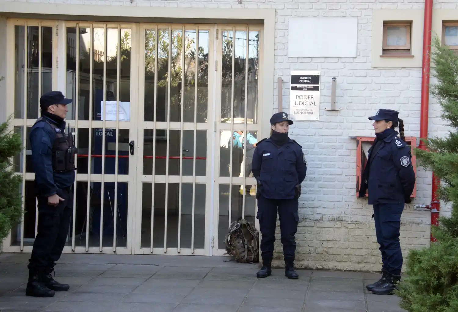 Condena para un hombre que violentó a su exmujer y se resistió de la policía a botellazos