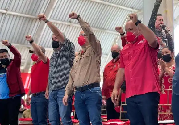 Arreaza inscribió su candidatura a la gobernación de Barinas y se compromete a «afianzar la revolución»