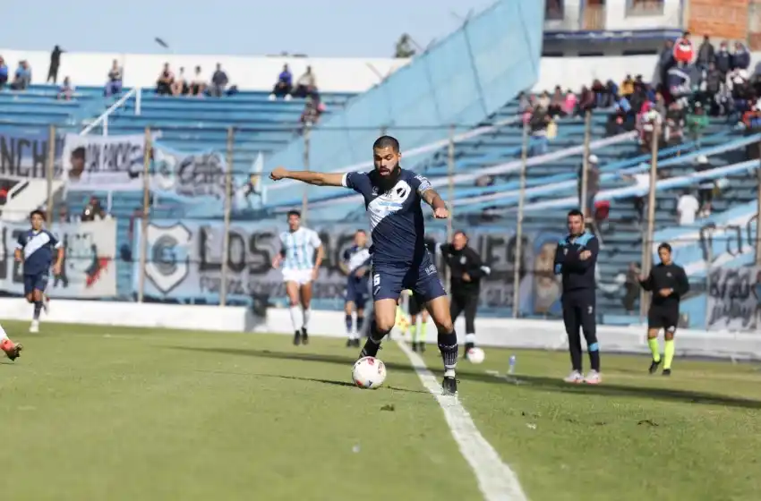 Alvarado lo ganaba y se lo dieron vuelta sobre el final