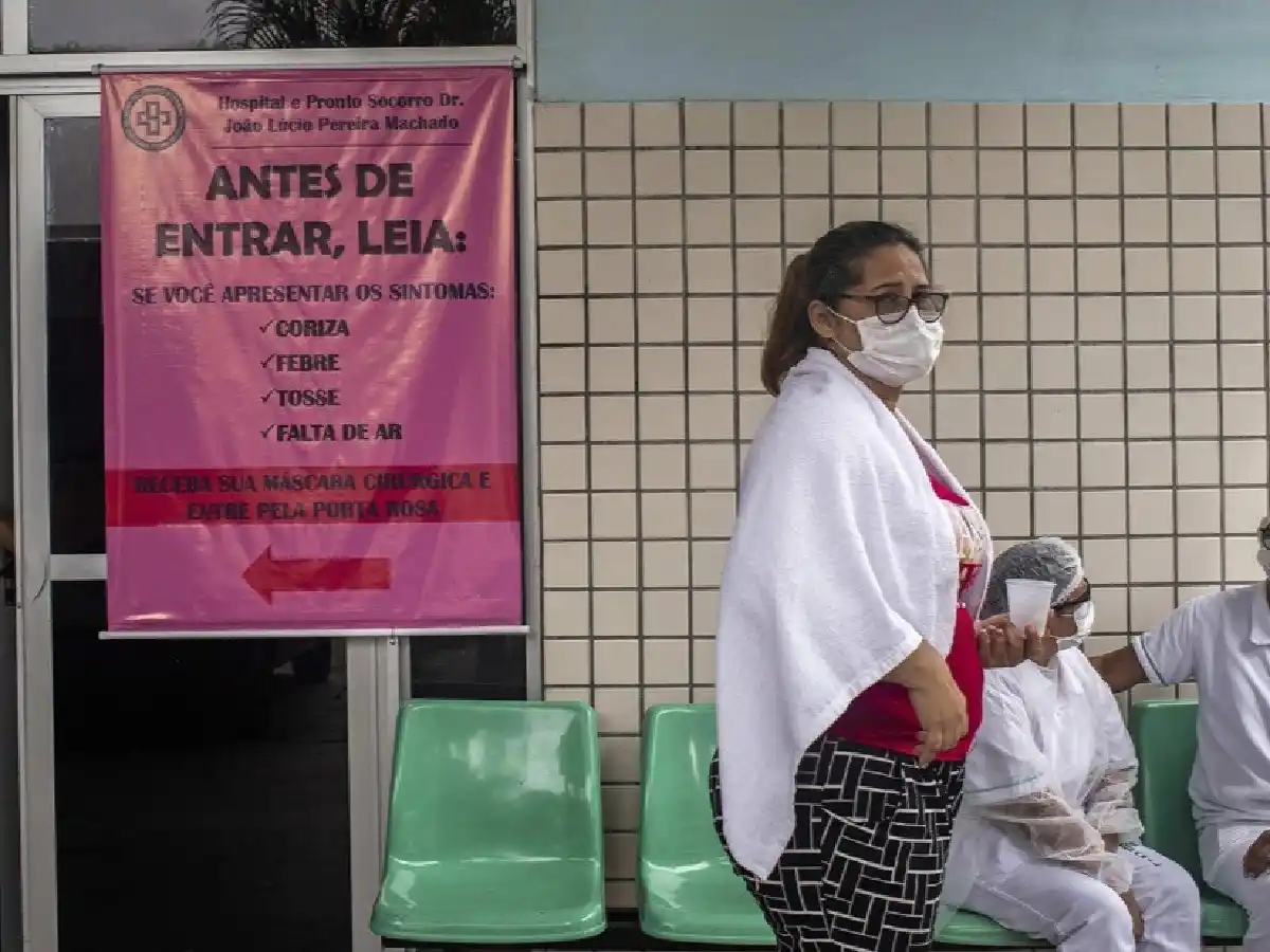 Brasil reportó hoy 407 muertes por coronavirus en las últimas 24 horas