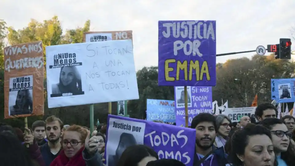 Justicia por Emma: Miles de personas marcharon tras el brutal femicidio de la estudiante