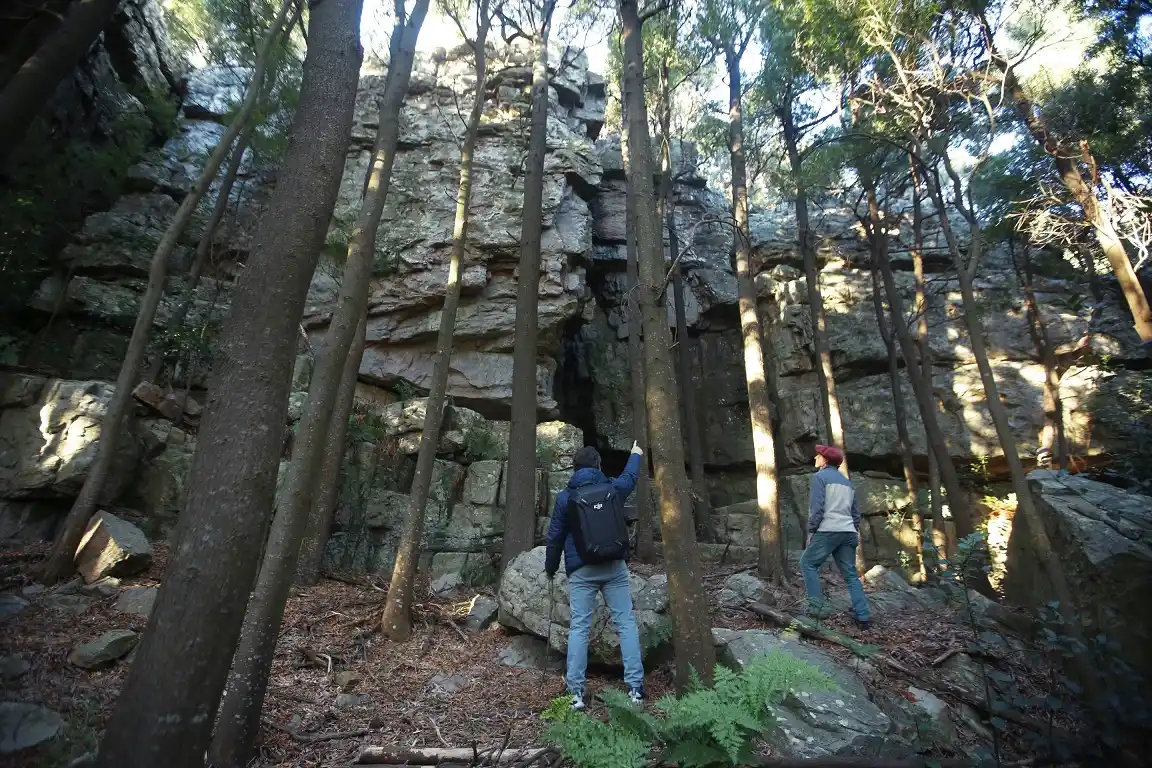 Laguna y Sierra de los Padres