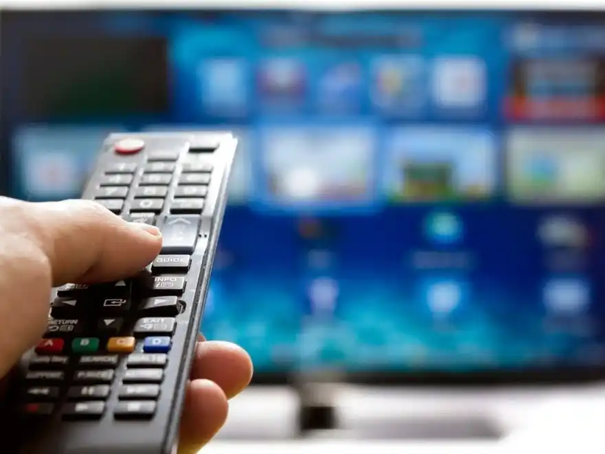 Publicidad oficial: El Trece, Clarín, Crónica TV, Radio Mitre y La 100, a la cabeza