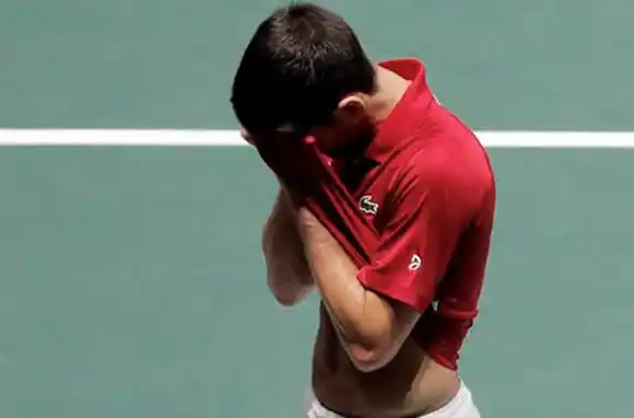 El serbio Novak Djokovic tiene coronavirus