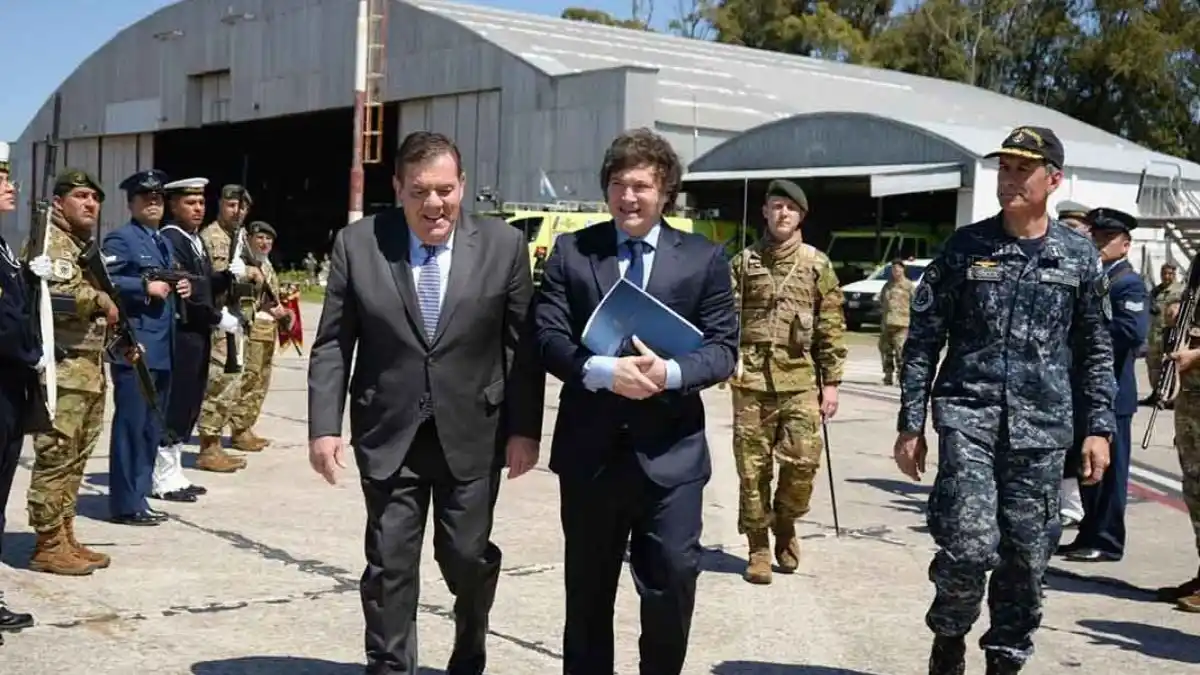 Ritondo analiza pedirle que se sume al encuentro a la mandataria municipal de Vicente López, Soledad Martínez.