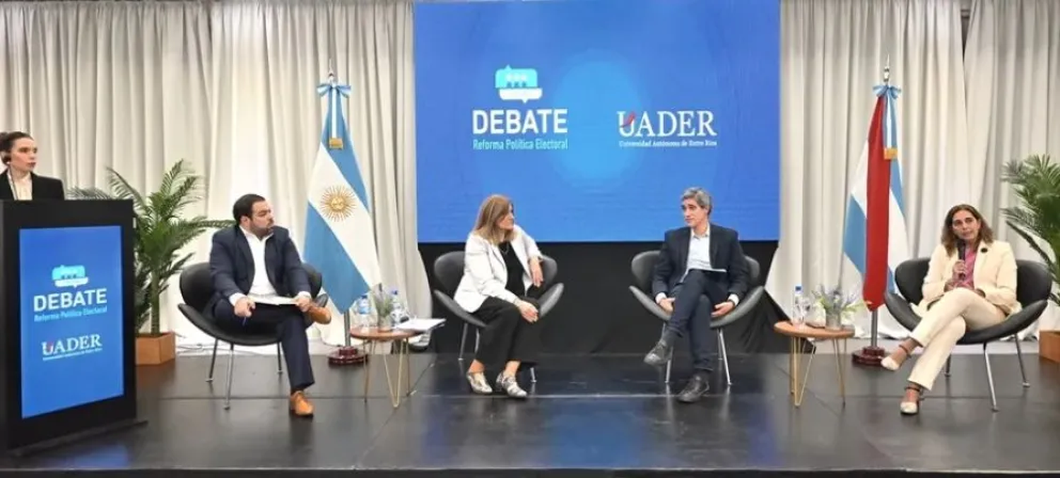 Con amplia participación, se puso en marcha el Ciclo de Debate sobre la Reforma Política Electoral en Entre Ríos