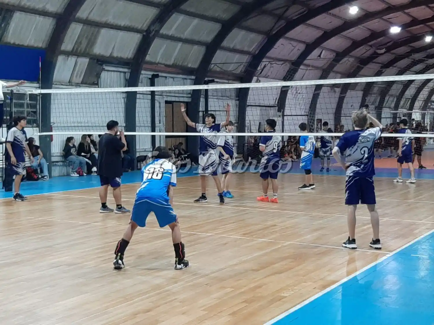 Encuentro de semifinal entre ambos equipos necochenses