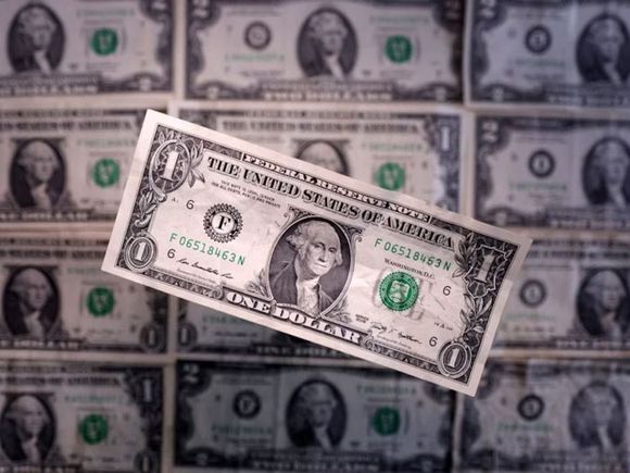 El dólar subió a $1.260 en el Banco Nación y alcanzó un nuevo máximo desde la salida del cepo