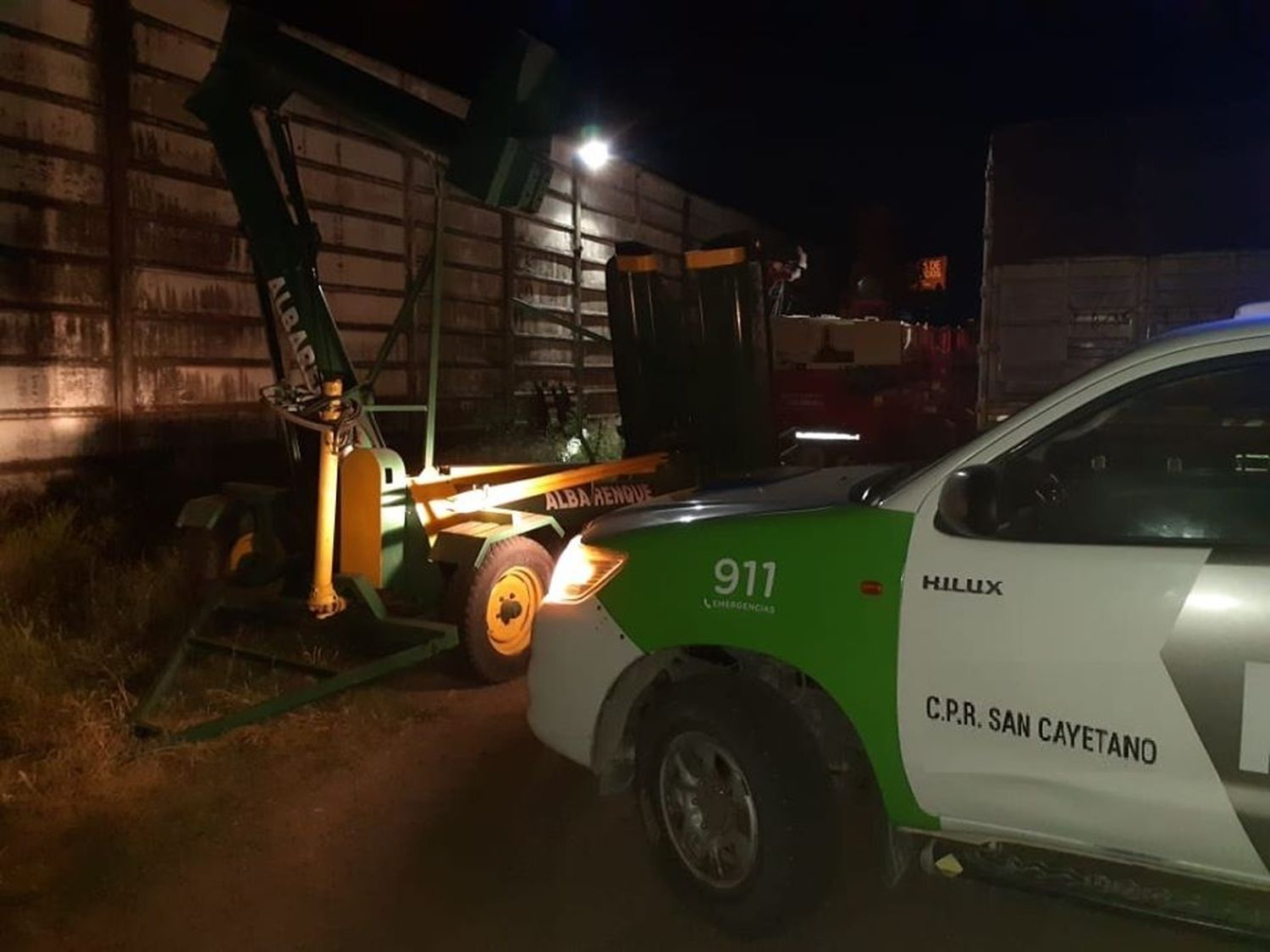 Millonario robo de cereal en San Cayetano: usaron seis camiones