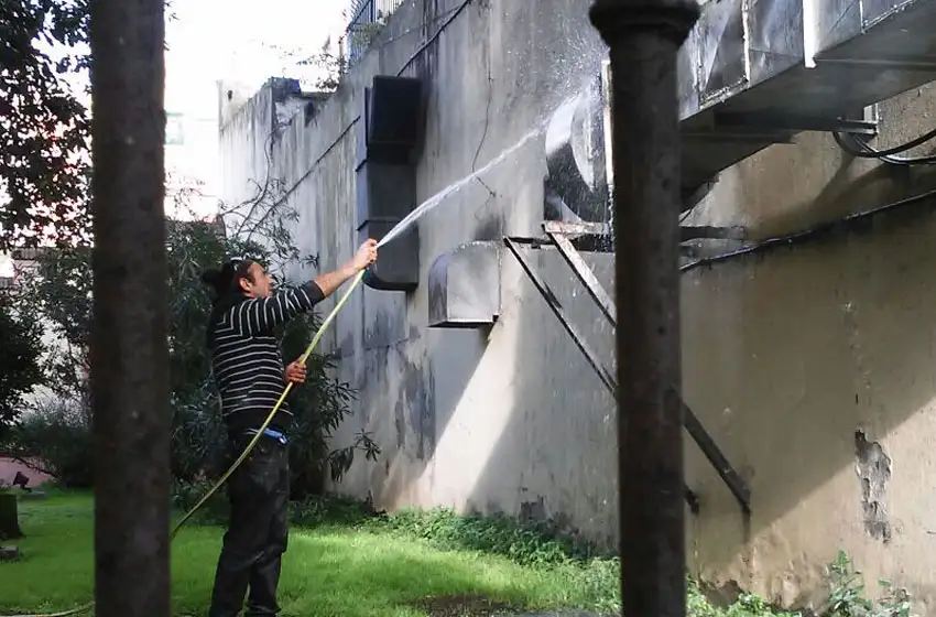 Se incendió una rotisería en el centro de la ciudad