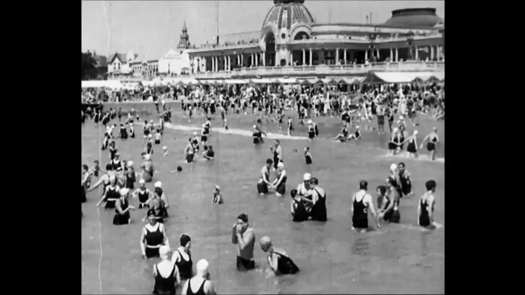 Hace más de 70 años, en el verano de 1954, la ciudad marplatense ya había vivido una situación similar.