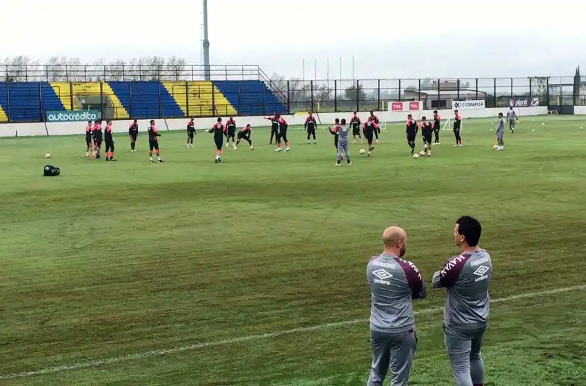 Paranaense entrenó en Arroyo Seco