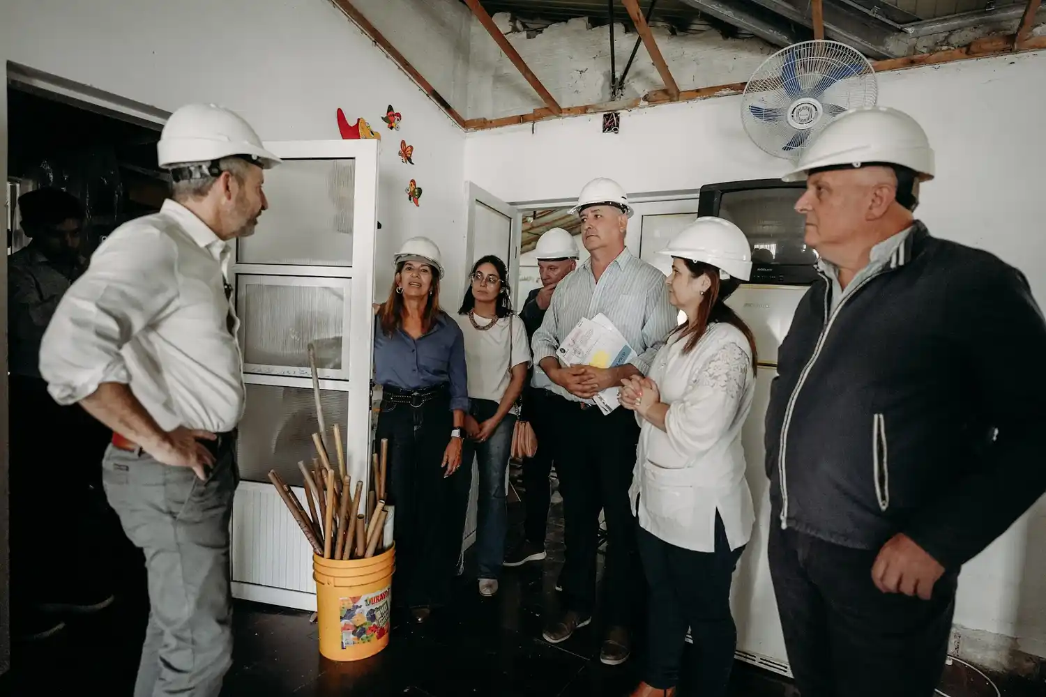 El gobernador supervisó en Crespo el avance de las obras en la Escuela N° 54 Tomás Guido