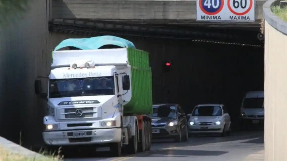 Modernizan la recopilación de datos de transporte de cargas