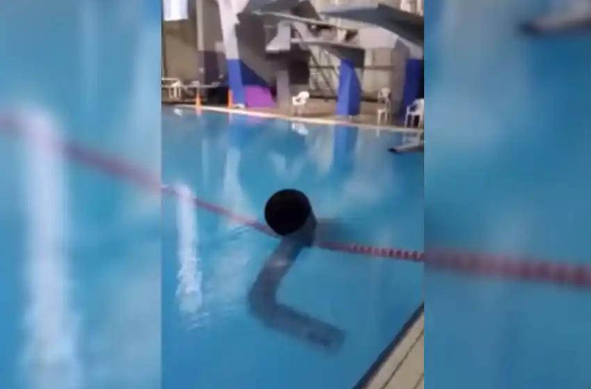 Denuncian que se cayó el sistema de ventilación del Natatorio