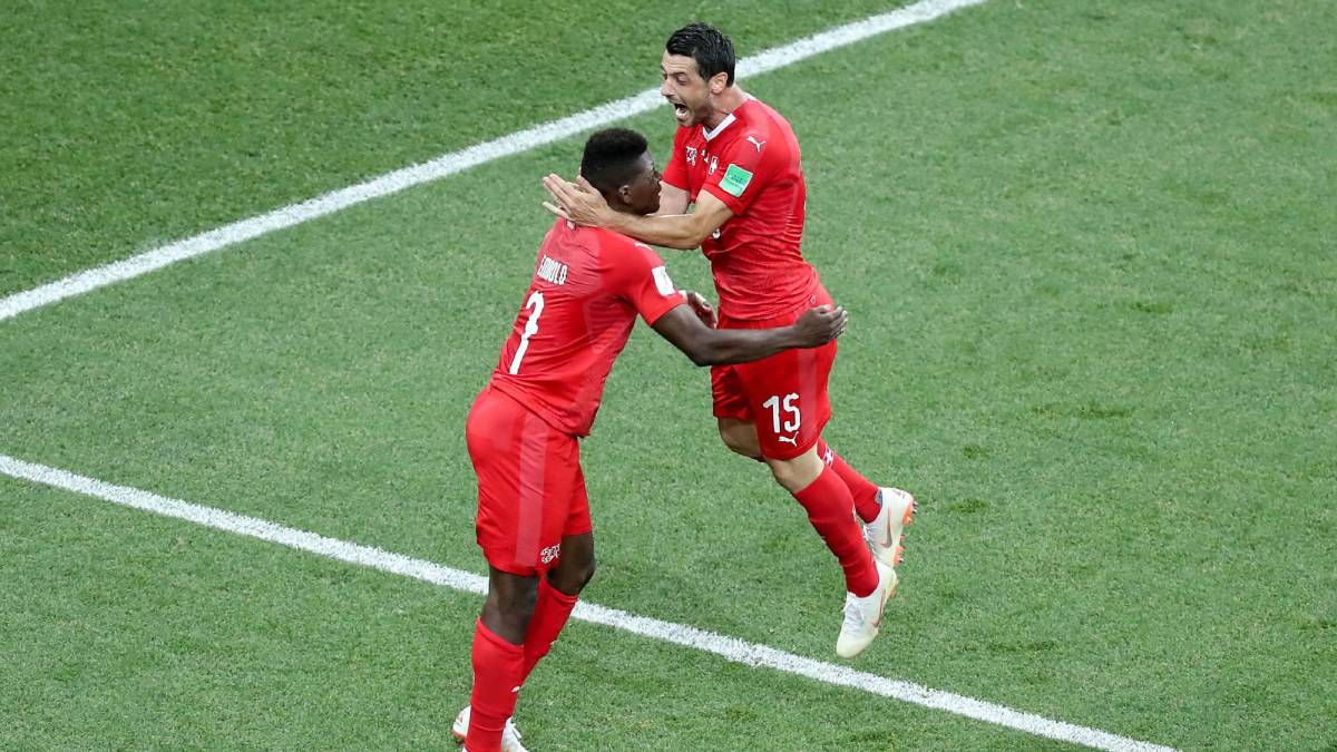 Suiza pasa a octavos y Costa Rica se despide