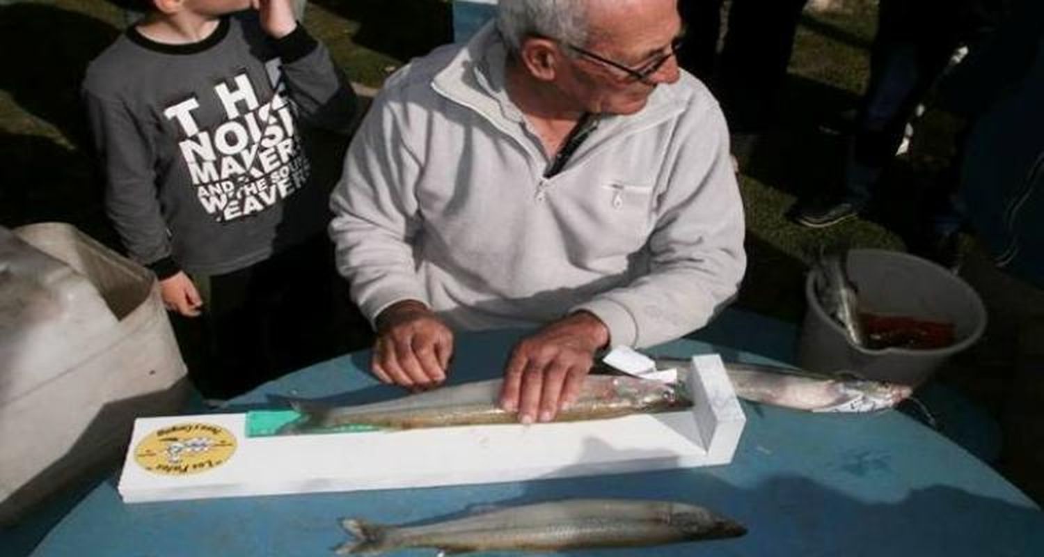 Pescadores deportivos donaron dinero a una niña que debe ser operada en Estados Unidos