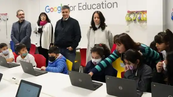 Google apadrinó por primera vez una escuela pública en Argentina