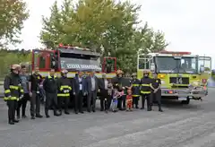 Formalizaron la entrega de 4 autobombas nuevos a los bomberos, uno de ellos donado por vecinos