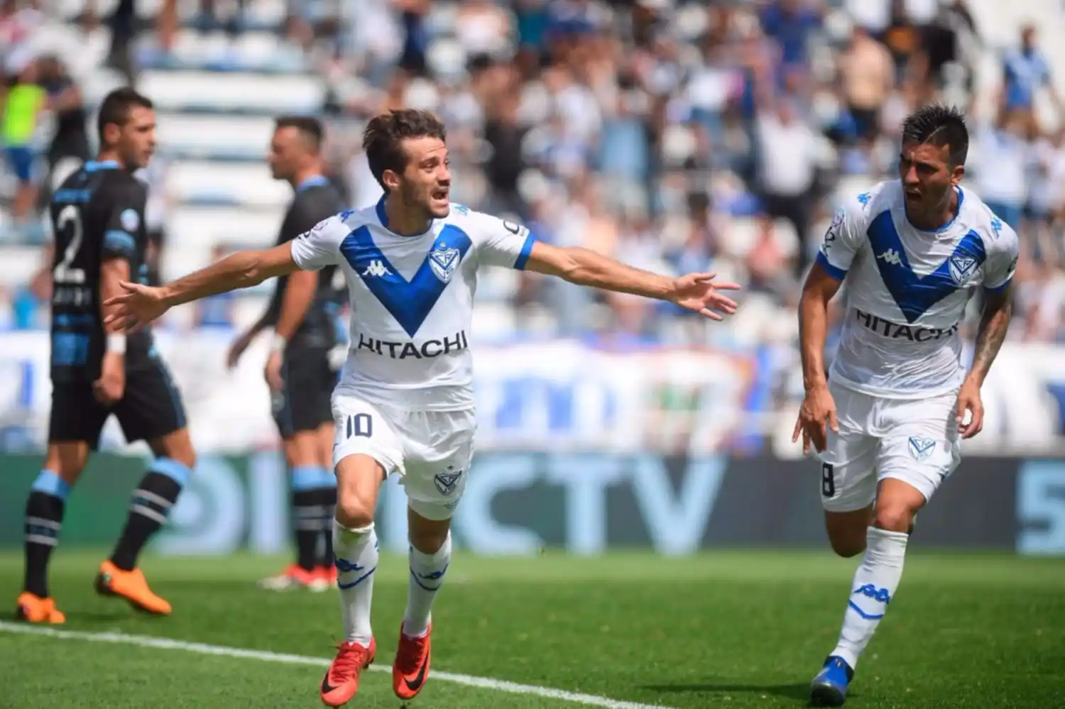 Vélez tuvo gol y dejó sin nada a Atlético Tucumán