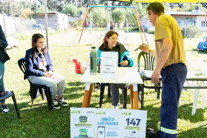 “La Muni Cerca” llega al barrio San Cayetano para acercar trámites y servicios municipales